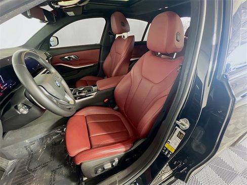 Used 2023 BMW 330i xDrive Sedan w/ Driving Assistance Package image 9