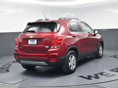 Used 2020 Chevrolet Trax LT w/ Driver Confidence Package image 9
