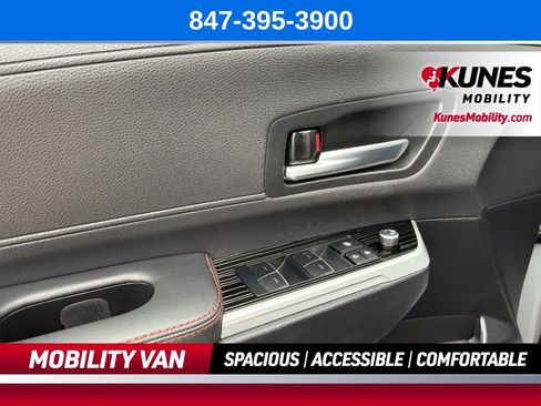 Used 2025 Toyota Sienna XSE w/ XSE Plus Package AWD/4WD image 26