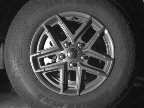 Used 2025 Jeep Wrangler Unlimited Sport AWD/4WD image 13