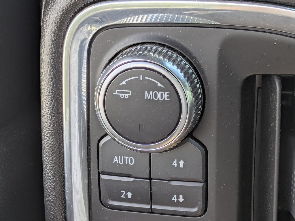 Used 2021 GMC Sierra 2500 AT4 w/ AT4 Preferred Package AWD/4WD image 33