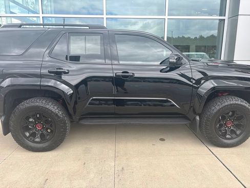 Used 2025 Toyota 4Runner TRD Pro AWD/4WD image 2