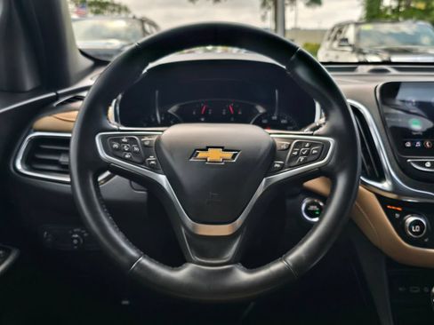 Certified 2022 Chevrolet Equinox Premier FWD image 14