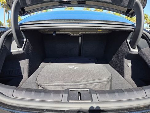 Used 2022 Porsche Taycan Base image 15