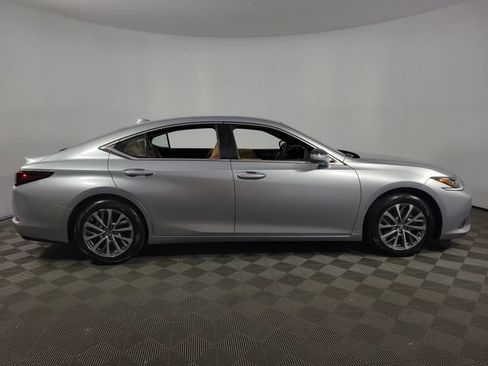 Used 2023 Lexus ES 350 w/ Accessory Package (Z2) FWD image 8
