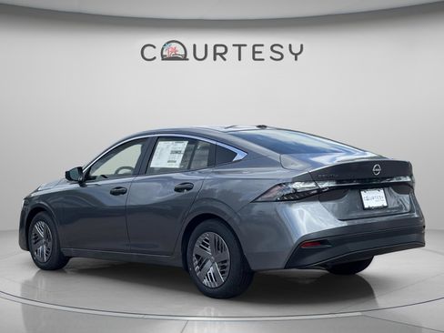 New 2026 Nissan Sentra S w/ S Cold Weather Package FWD image 4