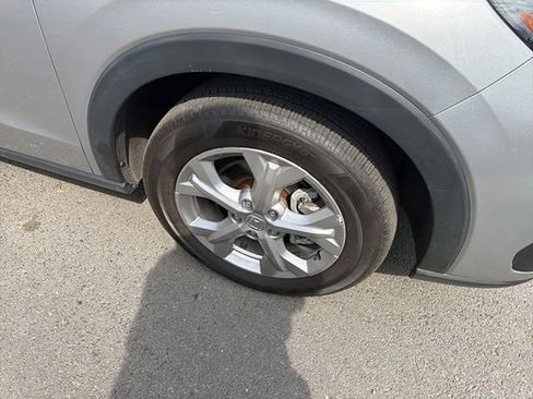 Used 2023 Honda HR-V LX image 13