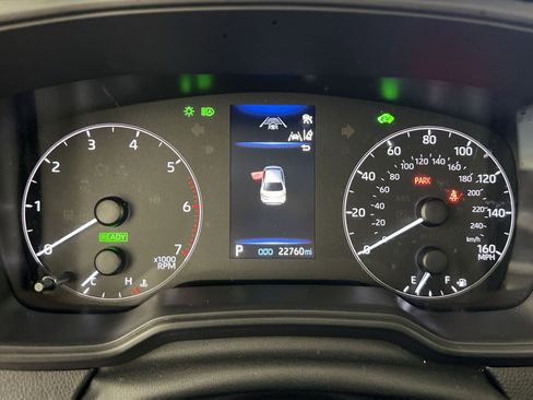 Used 2025 Toyota Corolla LE FWD image 18