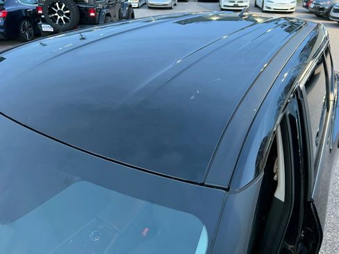 Used 2023 Nissan Rogue S image 12