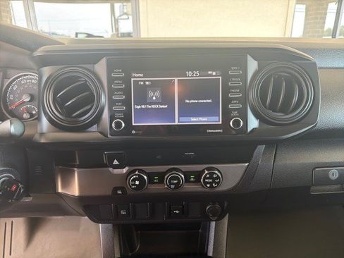 Used 2020 Toyota Tacoma SR w/ SX Package RWD image 19