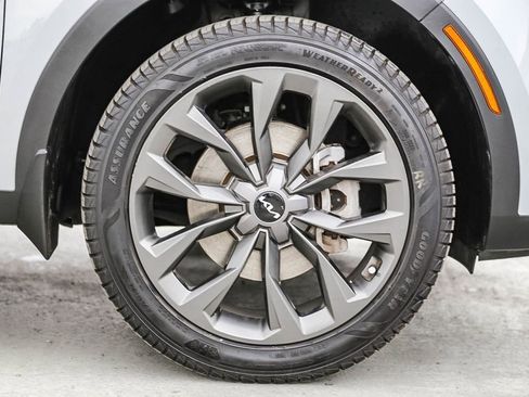 Used 2023 Kia Sorento X-Line EX image 11