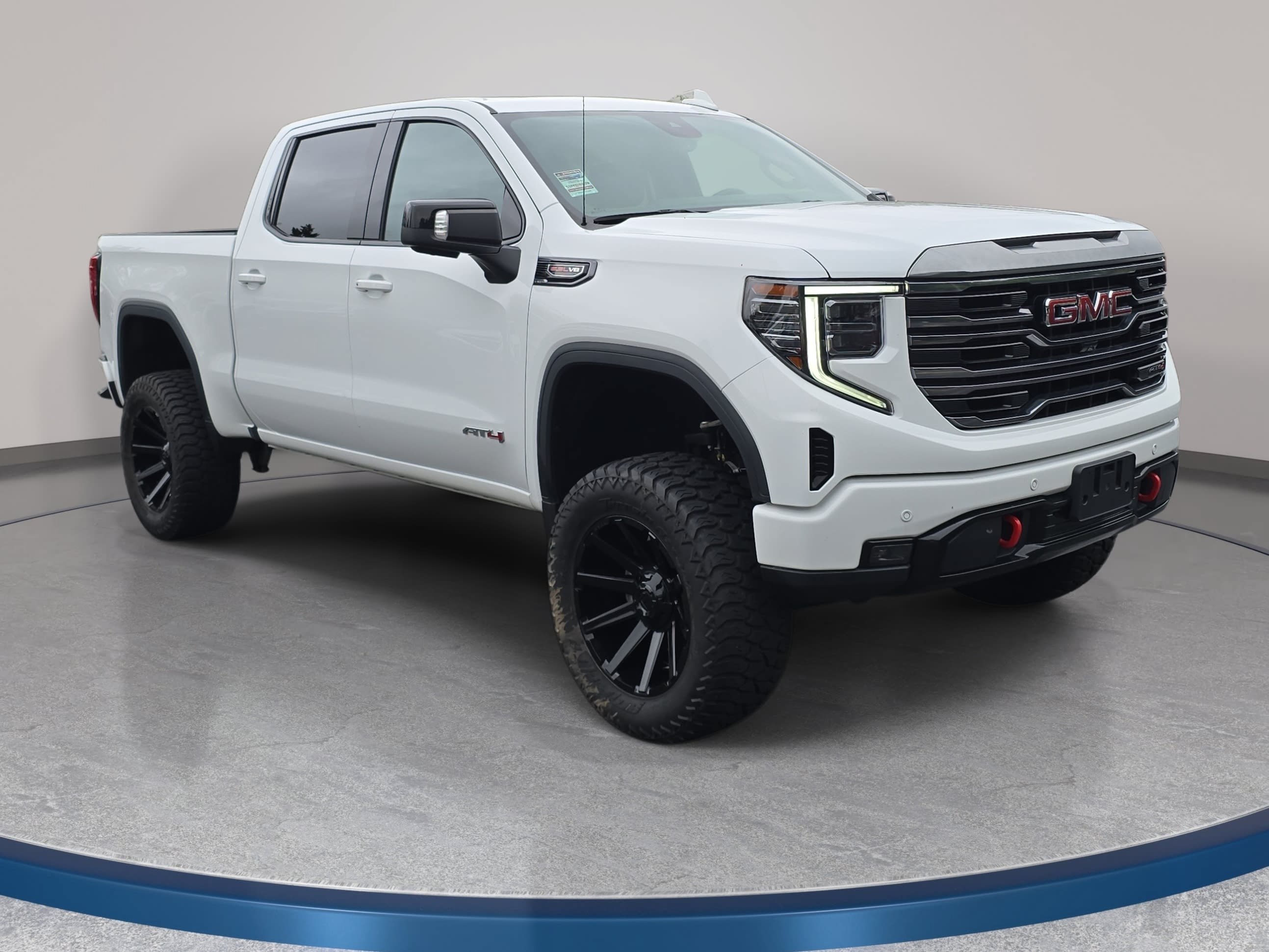 Used 2024 GMC Sierra 1500 AT4 w/ AT4 Preferred Package AWD/4WD image 3