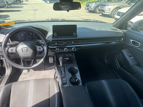 Used 2024 Honda Civic Sport image 10
