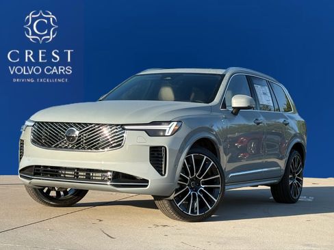 New 2026 Volvo XC90 B5 Ultra image 1