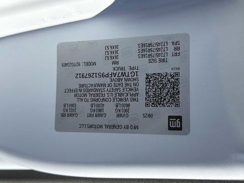 New 2025 GMC Savana 2500 w/ Driver Convenience Package image 29