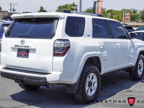 Used 2023 Toyota 4Runner SR5 AWD/4WD image 13