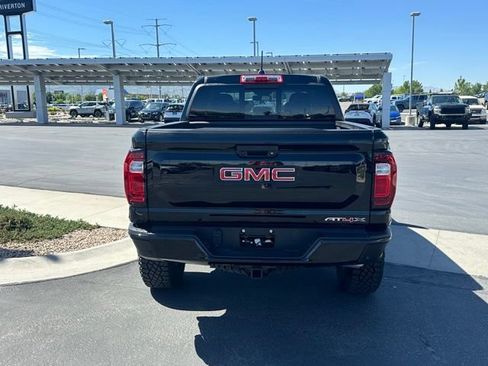 Certified 2025 GMC Canyon AT4 w/ AT4X Package AWD/4WD image 24