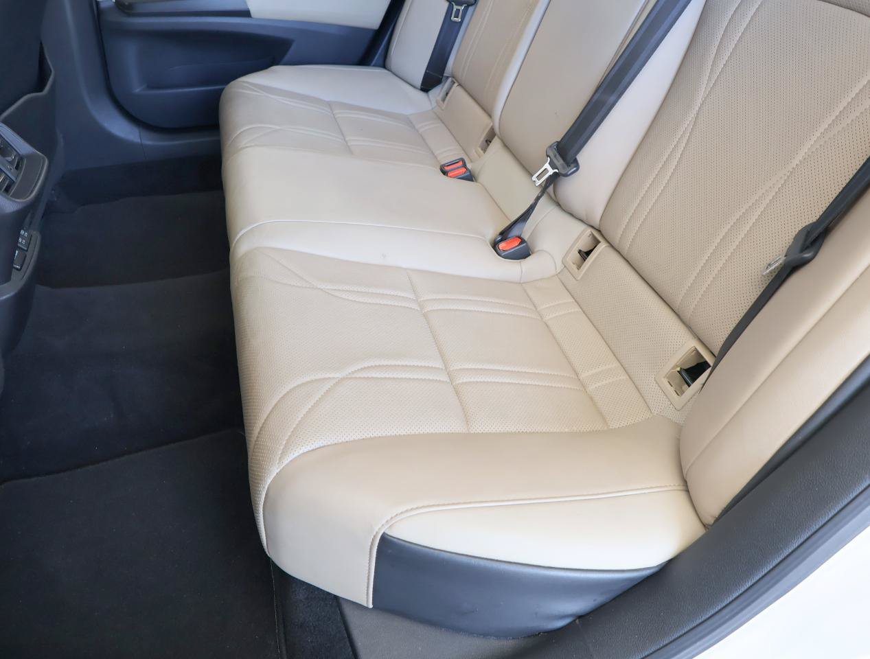 Used 2019 Lexus ES 350 w/ Accessory Package 2 FWD image 23