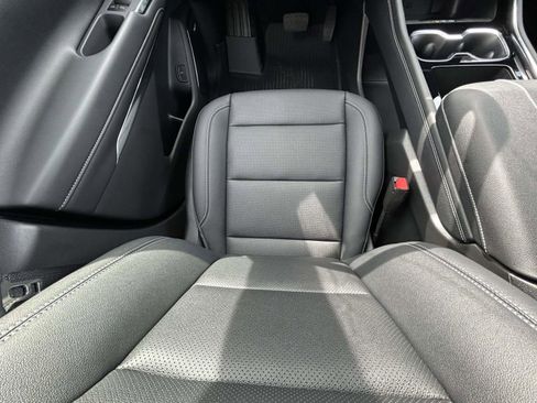 New 2026 Chevrolet Traverse LT w/ Enhanced Driving Package image 12