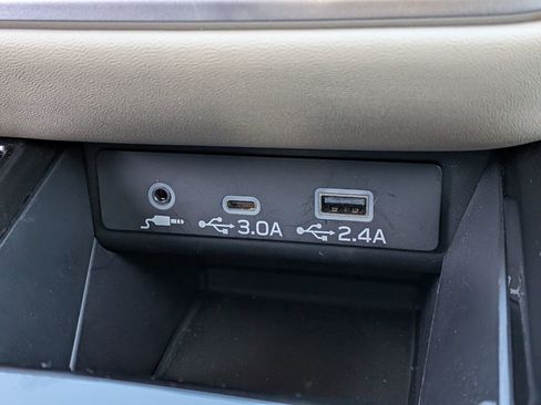 Certified 2025 Subaru Legacy Limited w/ Popular Package #3 image 22