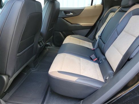 New 2026 Chevrolet Equinox ACTIV w/ Convenience Package III image 16