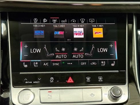 Used 2019 Audi Q8 Prestige w/ Adaptive Chassis Package AWD/4WD image 19