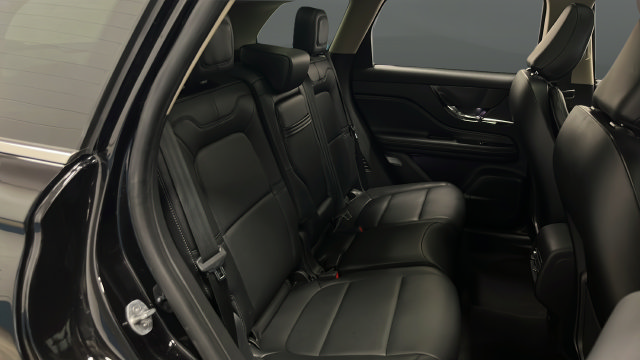Used 2025 Lincoln Corsair Grand Touring AWD/4WD image 25
