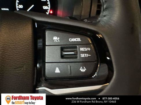 Used 2025 Honda Odyssey EX-L image 21