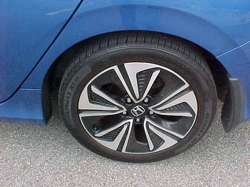 Used 2017 Honda Civic EX-T image 11