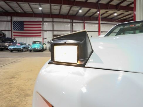 Used 1992 Pontiac Firebird Formula RWD image 33