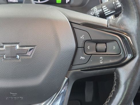 Used 2023 Chevrolet Bolt EUV Premier w/ Sun & Sound Package FWD image 27