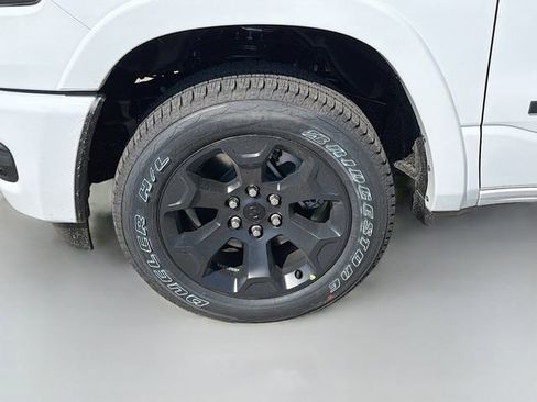 New 2026 RAM 1500 Big Horn AWD/4WD image 30