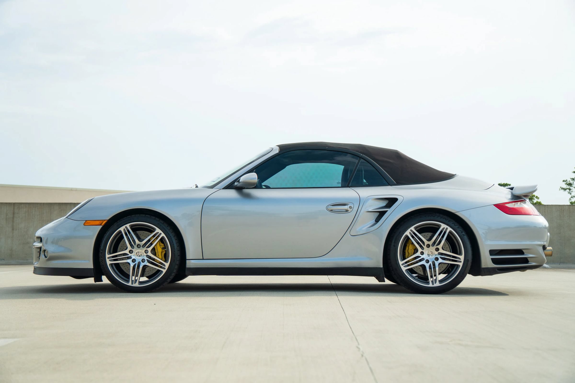 Used 2008 Porsche 911 Turbo AWD/4WD image 7