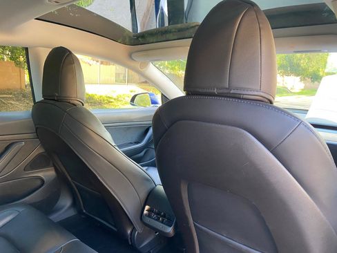 Used 2020 Tesla Model 3 Standard Range Plus RWD image 45