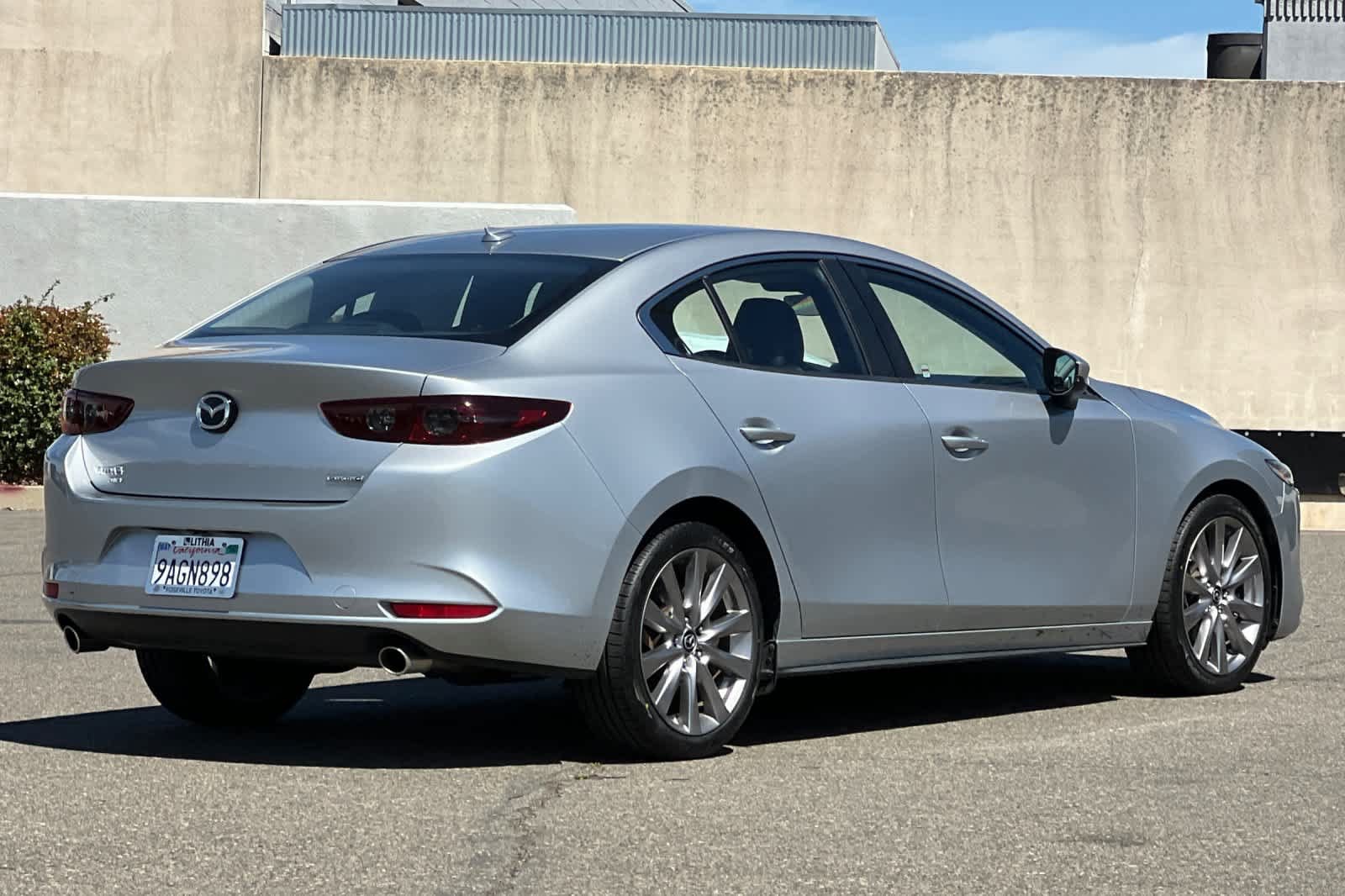 Used 2019 MAZDA MAZDA3 AWD Sedan w/ Preferred Package image 2