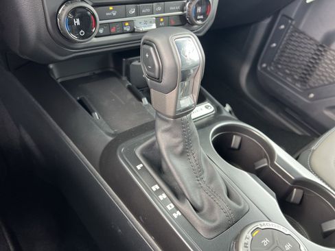 New 2025 Ford Bronco Outer Banks image 22