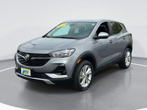 Used 2023 Buick Encore GX Preferred w/ Cold Weather Comfort Package AWD/4WD image 3