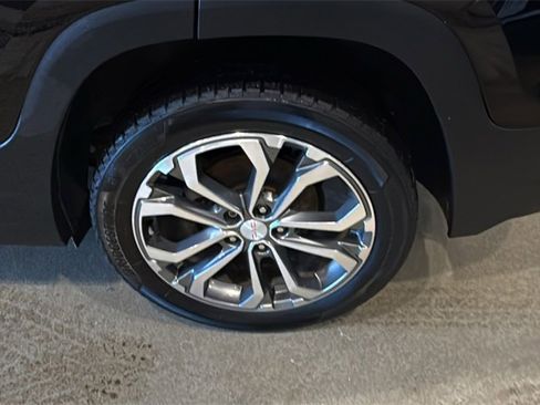 Used 2018 GMC Terrain SLT w/ Preferred Package image 10