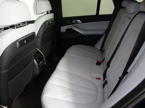 New 2026 BMW X5 sDrive40i w/ Climate Comfort Package image 20