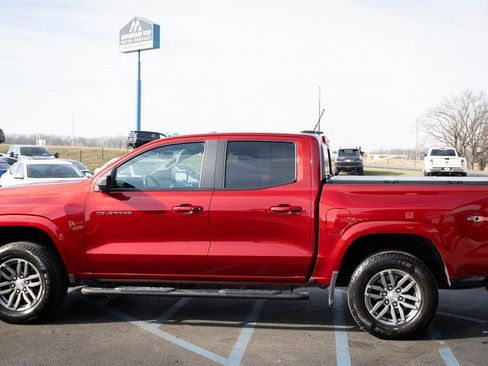 Used 2024 Chevrolet Colorado LT w/ LT Convenience Package III image 25