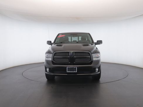 Used 2016 RAM 1500 Sport w/ Black Ram 1500 Sport Group AWD/4WD image 26