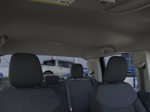 New 2025 Ford Maverick XL image 12