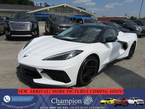Used 2023 Chevrolet Corvette Stingray Premium Conv w/ Z51 Performance Package RWD image 1