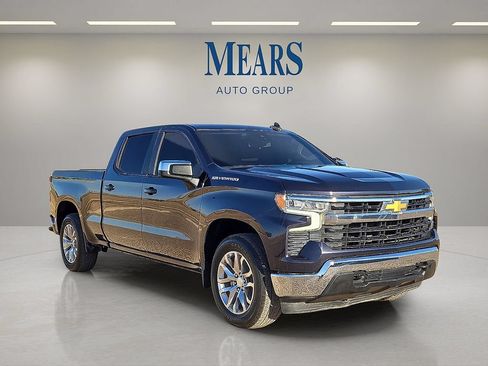 Used 2023 Chevrolet Silverado 1500 LT w/ Protection Package AWD/4WD image 7