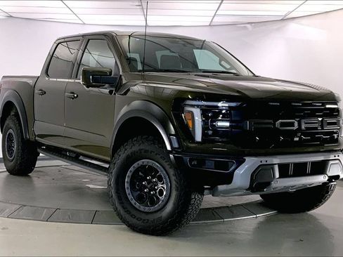 Used 2025 Ford F150 Raptor AWD/4WD image 1