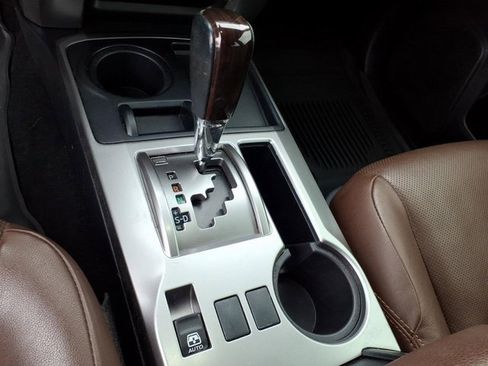 Used 2023 Toyota 4Runner Limited image 13