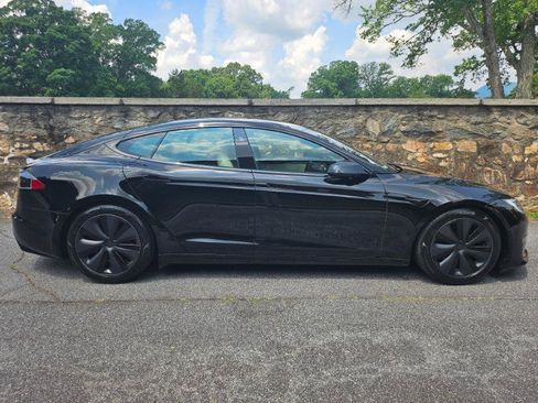 Used 2022 Tesla Model S AWD/4WD image 9