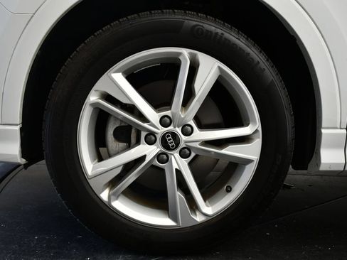 Certified 2023 Audi Q3 2.0T Premium w/ 19" Wheel Package AWD/4WD image 13