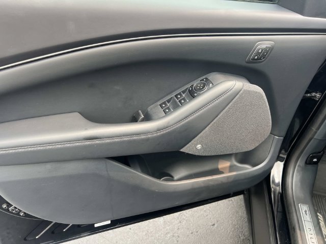 Used 2023 Ford Mustang Mach-E Premium AWD/4WD image 17