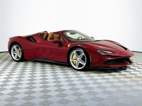 Used 2023 Ferrari SF90 Spider AWD/4WD image 3